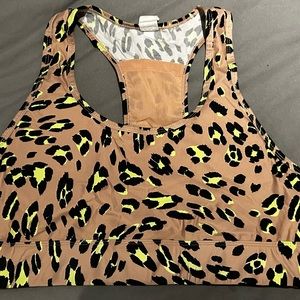 Fabletics On the go medium impact sports bra